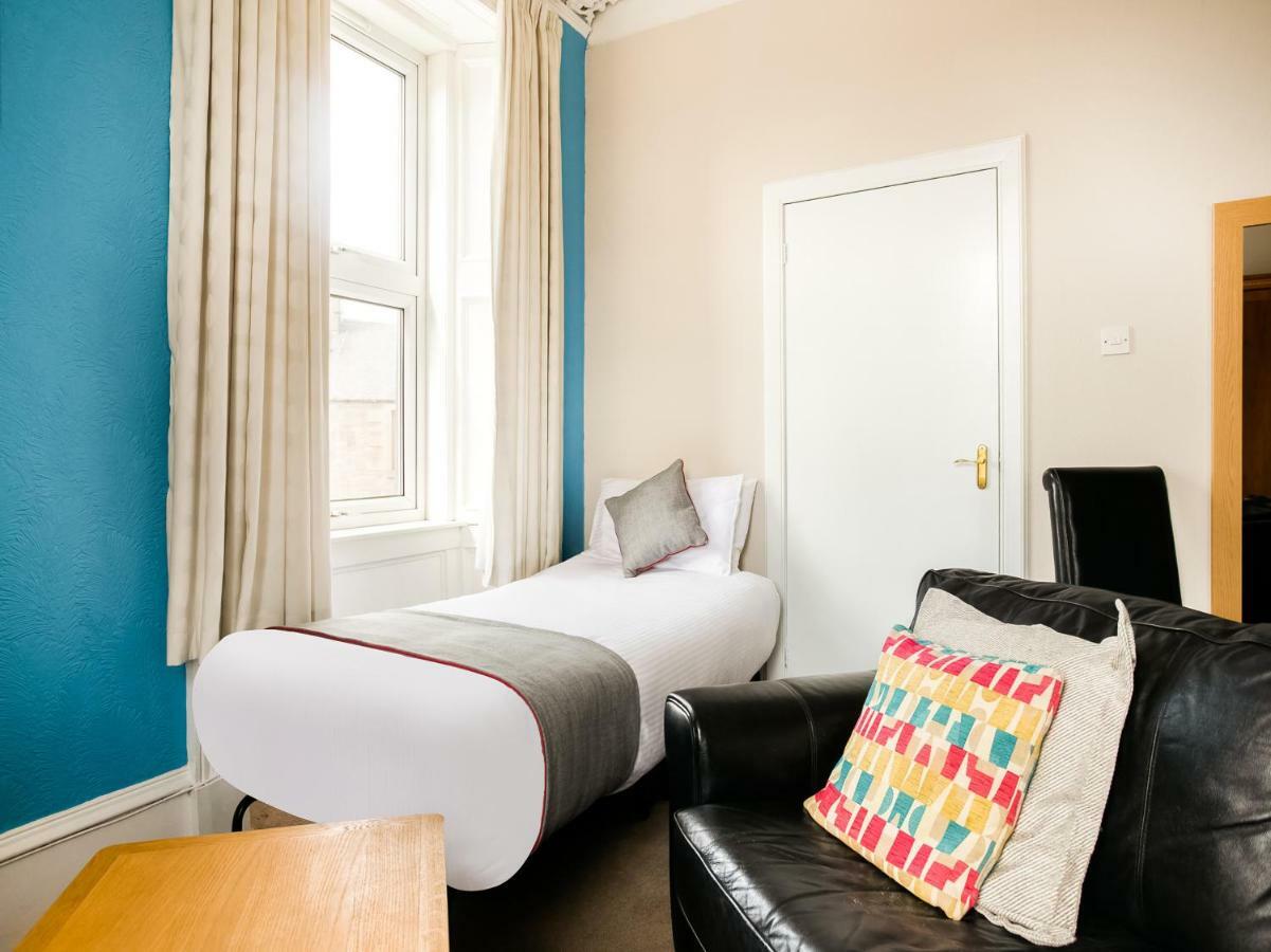 Corner Hotel Carnoustie Exterior photo